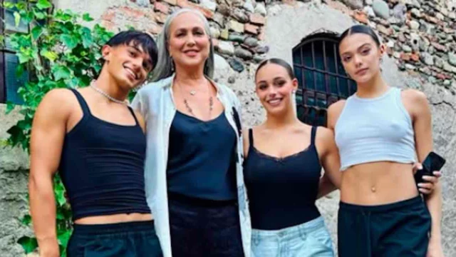 Amici reunion Alessandra Celentano ex allievi