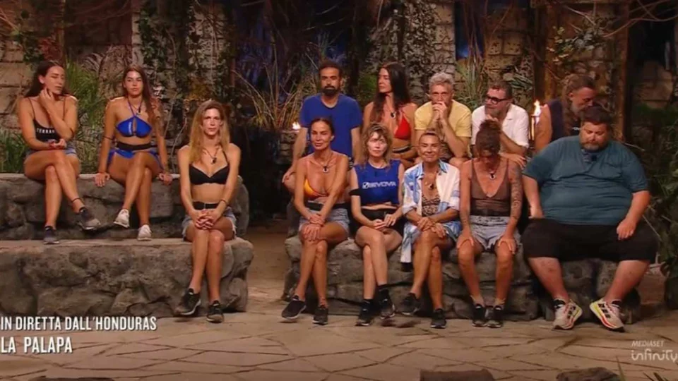 Isola dei Famosi, le offese dei naufraghi che non sono andate in onda