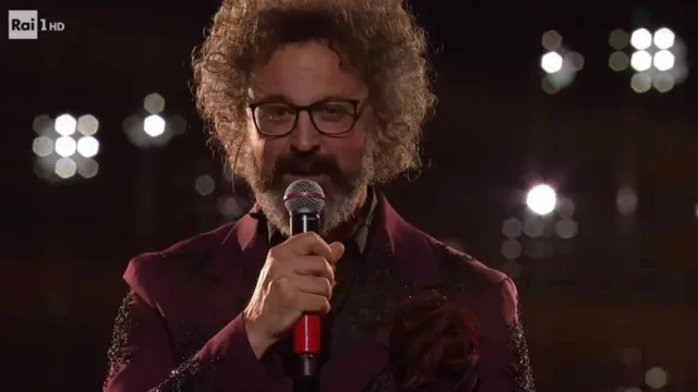 Simone Cristicchi annulla concerto paralisi Bell