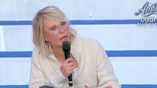 Uomini e Donne, chi è la Dama che ha chiesto 500 euro per un'intervista