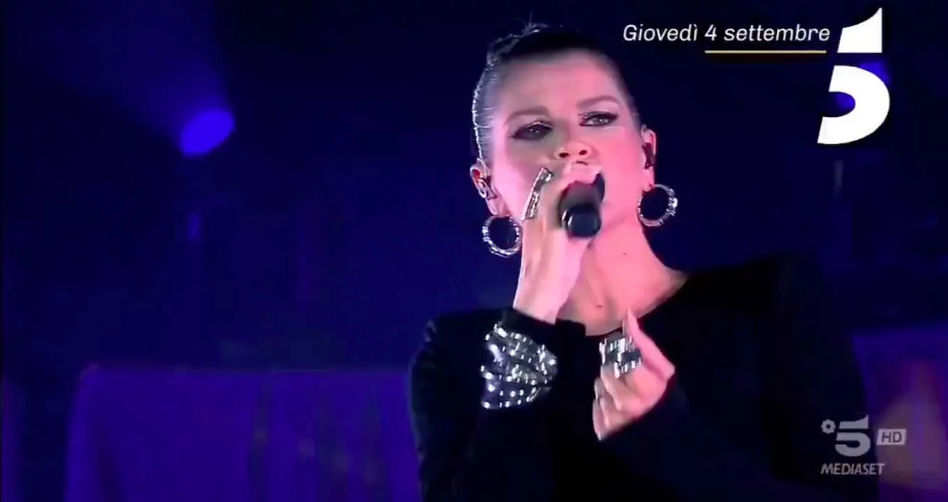 Avete nostalgia dei concerti di Alessandra Amoroso? Niente paura, presto potete vederlo anche in TV!