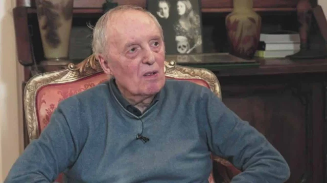 Dario Argento ricoverato a Ischia per una crisi respiratoria, come sta