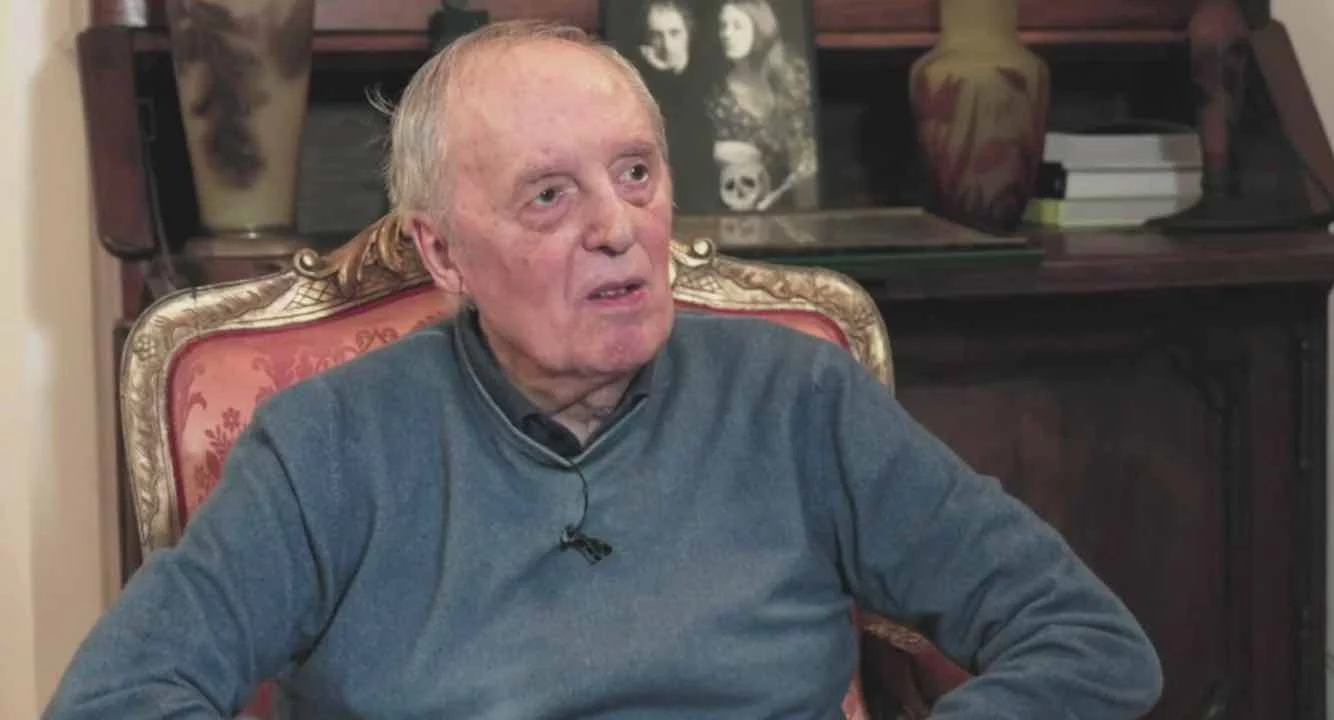 Dario Argento ricoverato a Ischia per una crisi respiratoria, come sta