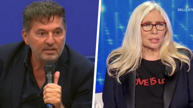 Domenica In Teo Mammucari valutando offerta