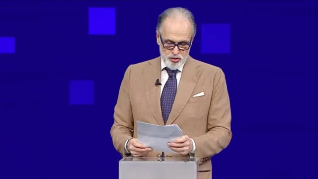 La Rai richiama conduttori e personale sull'uso dei social, l'ad Rossi-