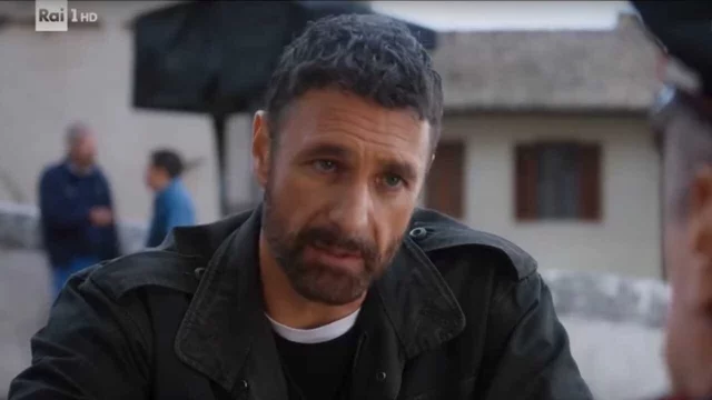 Raoul Bova sarà in Don Matteo dopo i recenti gossip? Arriva la decisione di Luxe Vide e Rai