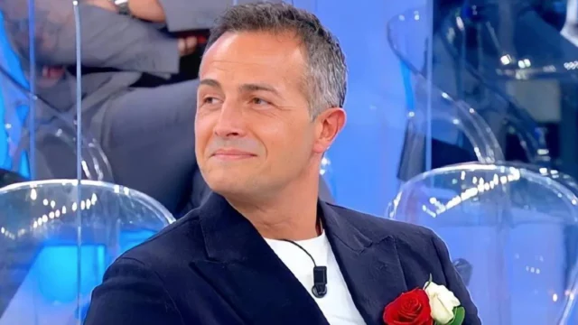 Riccardo Guarnieri finisce in ospedale, cosa è successo e come sta