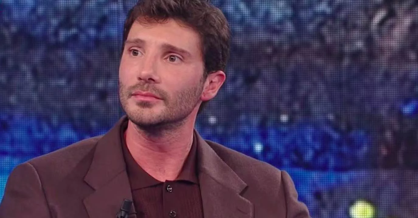 Stefano De Martino avrebbe scoperto dei video rubati grazie a un follower