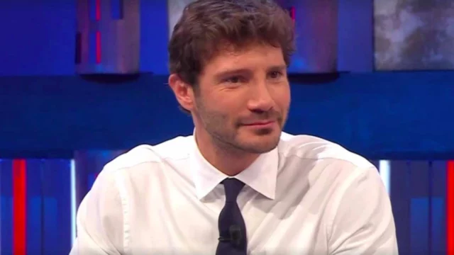Stefano De Martino fa sul serio con Caroline: ipotesi convivenza