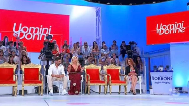 Uomini e Donne anticipa la partenza, quando iniziano le registrazioni