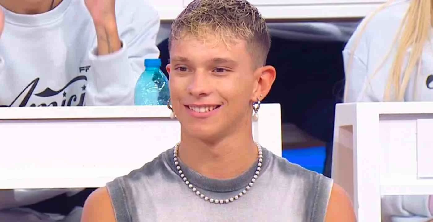 Dopo l’infortunio Alessio Di Ponzio riconquista il banco ad Amici 25