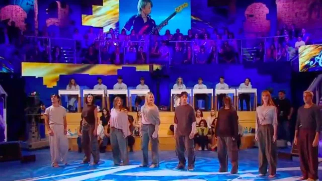 Amici 25, toccante omaggio dei professionisti a Paolo, il ragazzo di 14 anni che ha perso la vita (VIDEO)