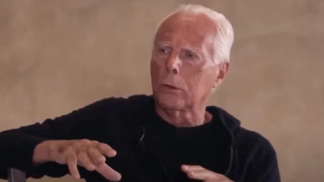 Giorgio Armani è morto, aveva 91 anni