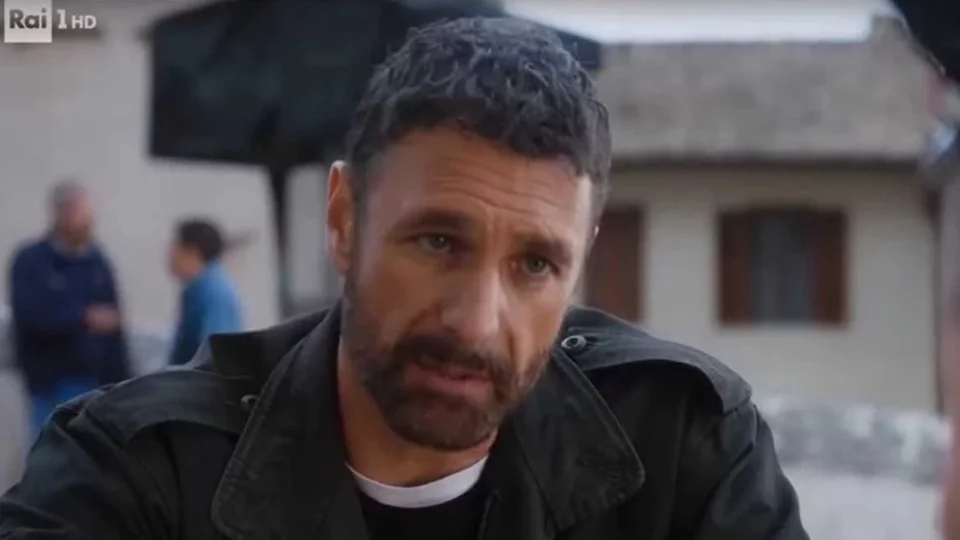 Raoul Bova, il figlio Francesco esordisce in tv con Don Matteo