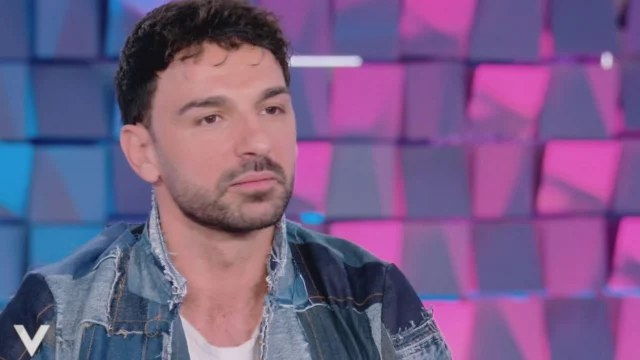 Raimondo Todaro frequenta un'ex scelta di Uomini e Donne?