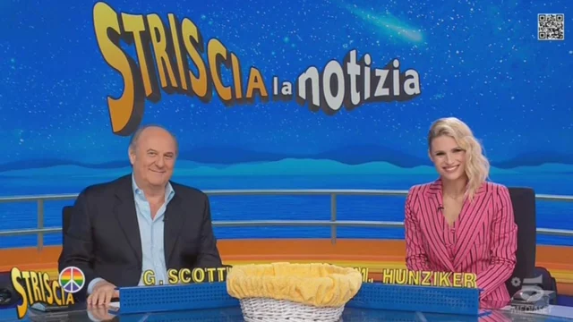 Striscia La Notizia cancellato da Mediaset? Cosa starebbe accadendo
