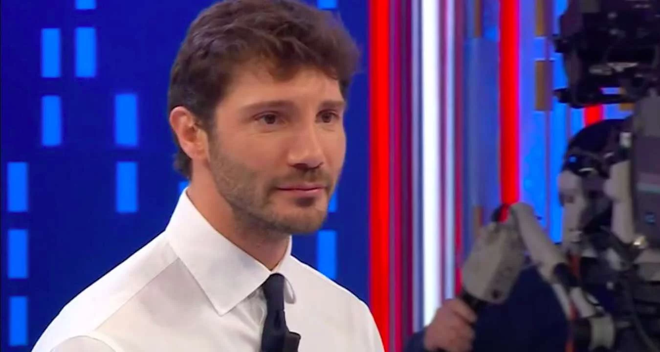 Affari Tuoi stasera 11 ottobre non va in onda, quando torna il gioco dei pacchi