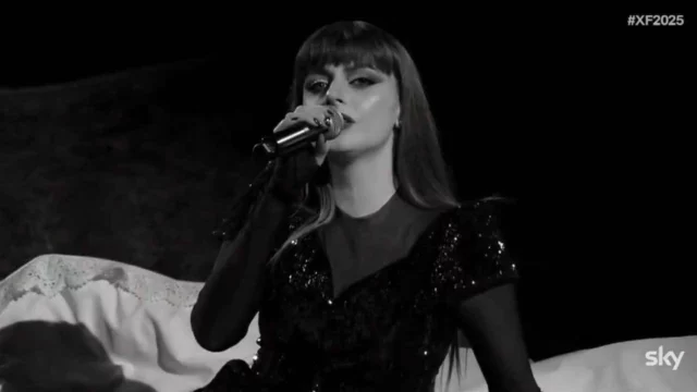 Annalisa si prende il palco di X Factor con un'esibizione da applausi (VIDEO)