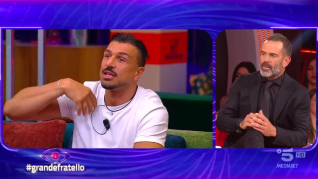 Ascanio Pacelli critica i concorrenti di non esporsi: è lite con Matteo