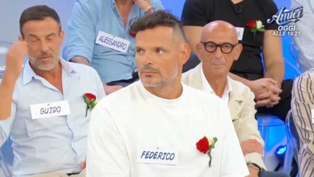Federico Mastrostefano beccato a baciarsi con una dama di U&D