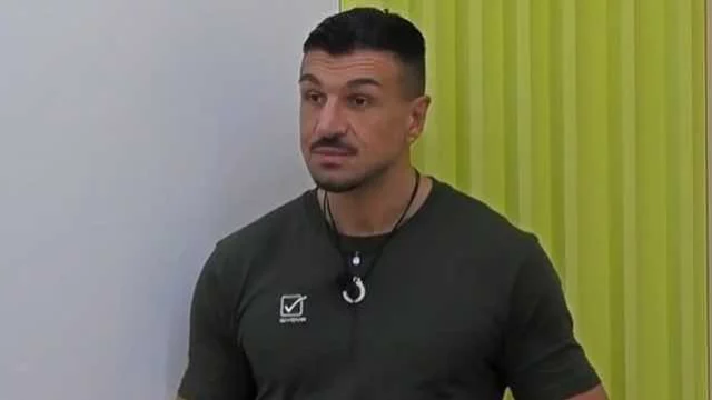 Grande Fratello, l'ex di Matteo lo attacca sui social