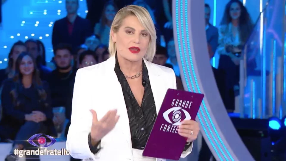 Grande Fratello cala ancora, gli ascolti della terza puntata