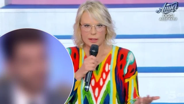 Uomini e Donne, celebre ex tronista annuncia una pausa dai social