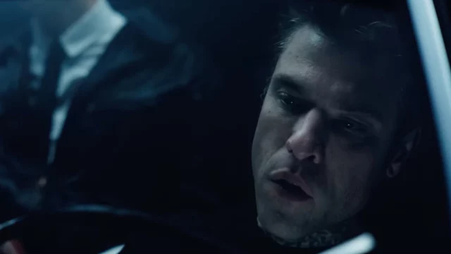 Fedez pubblica il suo nuovo singolo, Temet Nosce: testo e significato