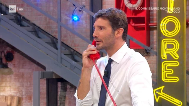 Stefano De Martino commenta per la prima volta i video rubati con la compagna Caroline