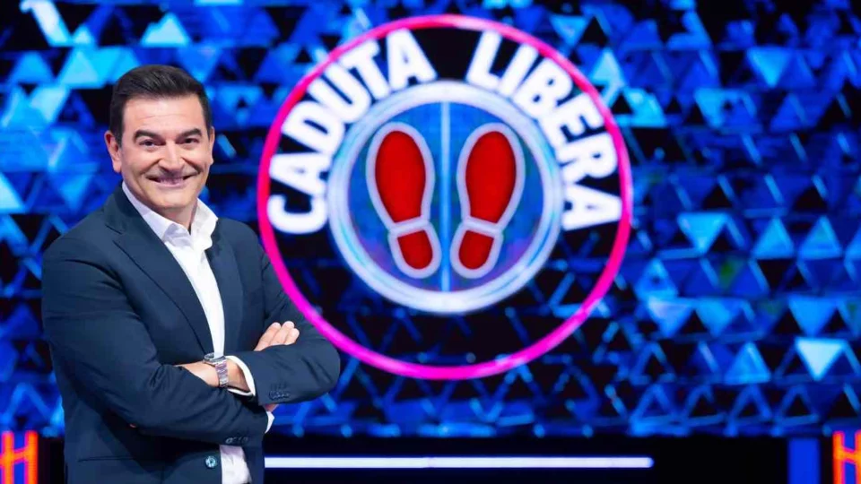 Caduta Libera torna su Canale 5 con Max Giusti, quando inizia e a che ora inizia - CREDITI FOTO UFFICIO STAMPA MEDIASET