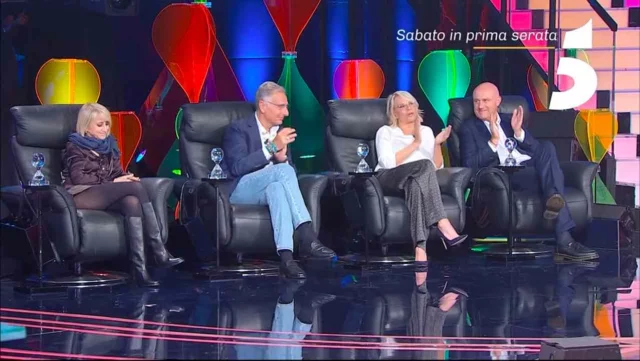 Gli ospiti di TÃº sÃ­ que vales della puntata dell'8 novembre 2025