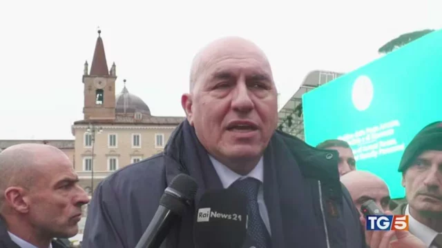 Leva militare volontaria proposta dal ministro Crosetto: cos'è e come funziona