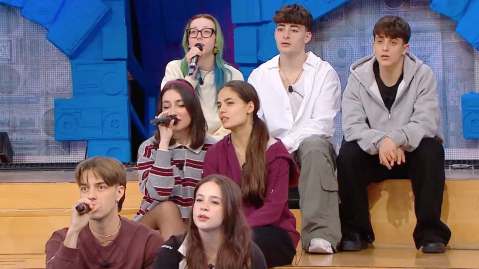 Amici 25 anticipazioni puntata 30 novembre news, spoiler e ospiti