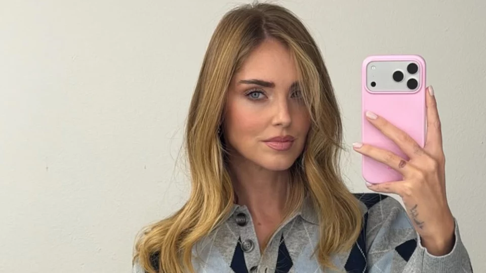 Chiara Ferragni sta girando una nuova serie? Un dettaglio alimenta i sospetti