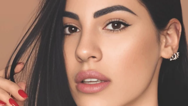 GIULIA DE LELLIS E LA FATICA DI LAVORARE DA CASA CON UN NEONATO