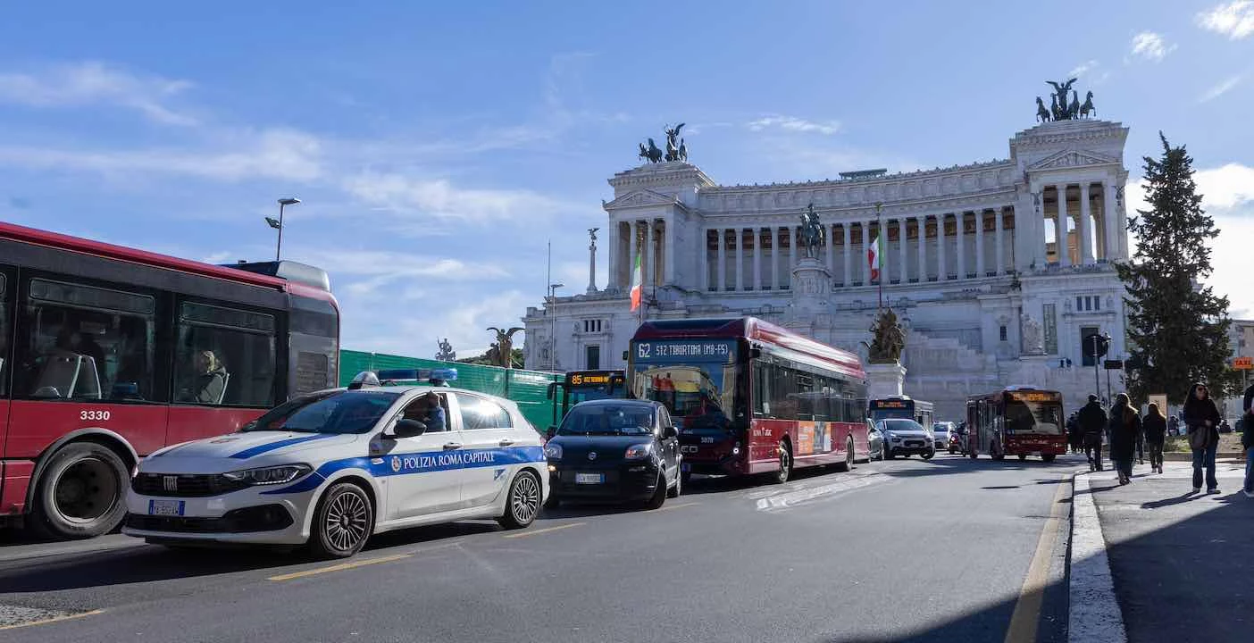 Bollo auto, a Roma e nel Lazio arriva lo sconto del 10%