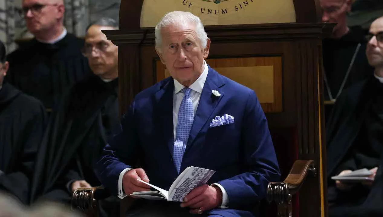 Re Carlo aggiorna sul suo stato di salute dopo il cancro: “Le mie cure potranno essere ridotte”