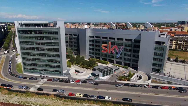 Sky Italia, multa dall'Antitrust per 4,2 milioni di Euro: parla l'azienda CREDITI FOTO: Matt Corner / FOTOGRAMMA / IPA