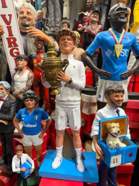 Statuina Natale 2025 - Jannik Sinner