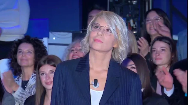 C'è posta per te ospiti sabato 24 gennaio anticipazioni puntata