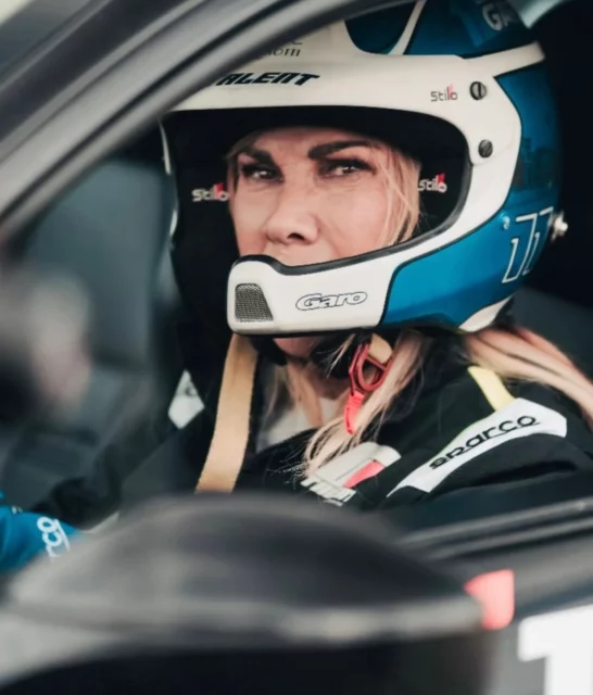 Claudia Peroni PH IG