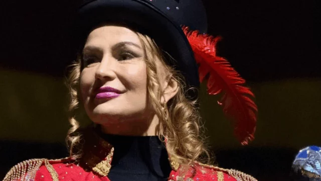 Eva Henger protagonista al Circo Paolo Orfei