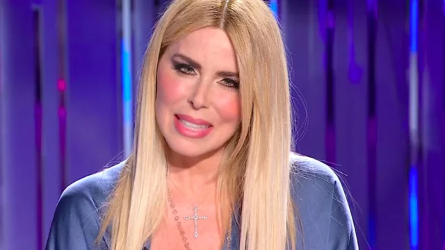Loredana Lecciso salta l'ospitata a Domenica In per un malore