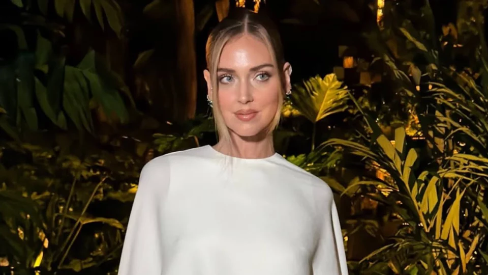 I trucchi di Chiara Ferragni svenduti al mercato, ma un brand internazionale la sceglie come testimonial