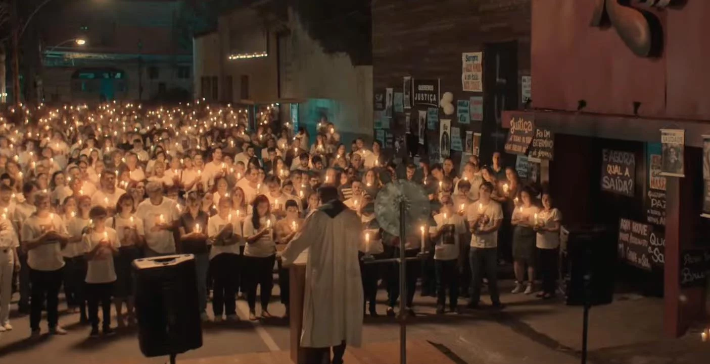 Crans Montana, una serie tv racconta una tragedia simile avvenuta in Brasile