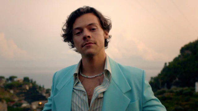 Harry Styles annuncia il nuovo album, quando esce e il titolo