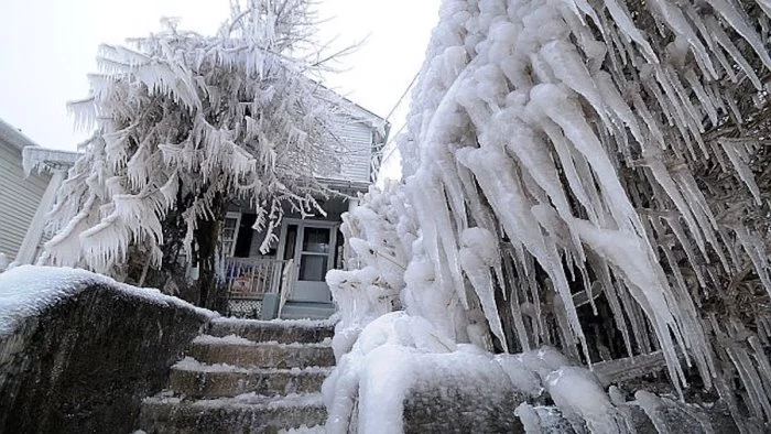 L’America morsa dal gelo artico: oltre 900mila persone senza energia elettrica  
