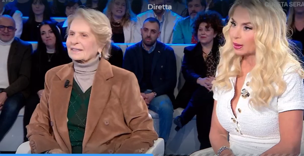 Domenica In, Valeria Marini e mamma Gianna hanno fatto pace: in studio per raccontare la riconciliazione