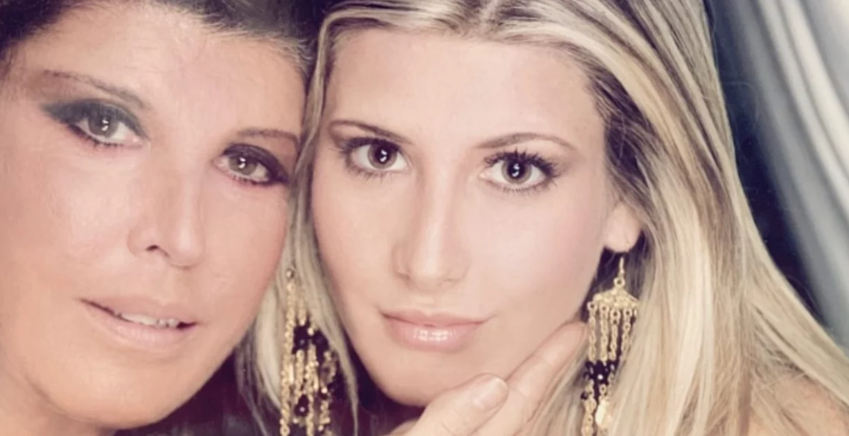 Addio a Patrizia De Blanck, la Contessa aveva 85 anni. Il dolore straziante della figlia Giada