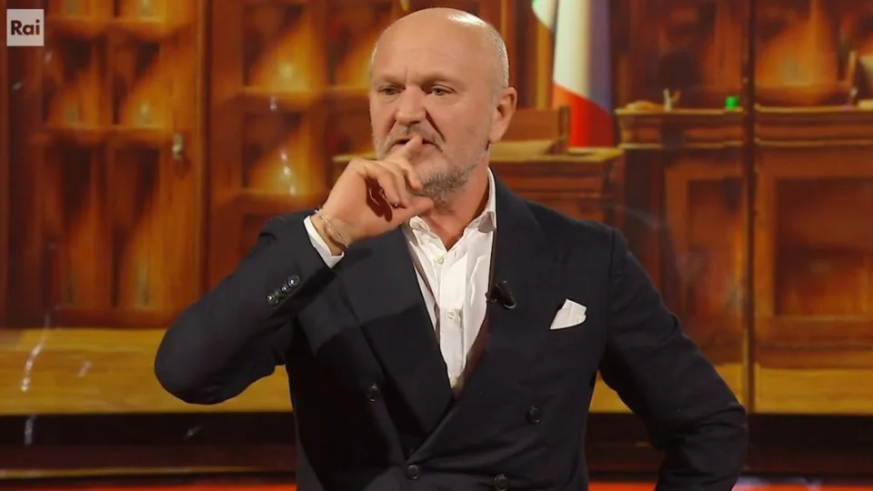 Andrea Pucci rinuncia a Sanremo, arriva la nota Rai